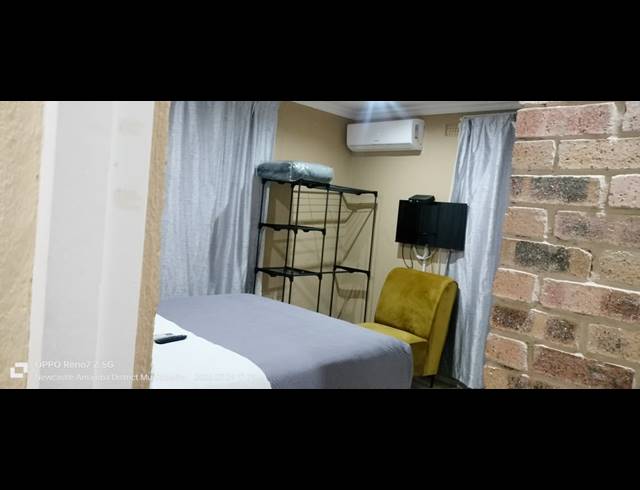5 BEDROOM HOUSE FOR SALE IN SUNNYRIDGE